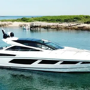 2018 Sunseeker Predator