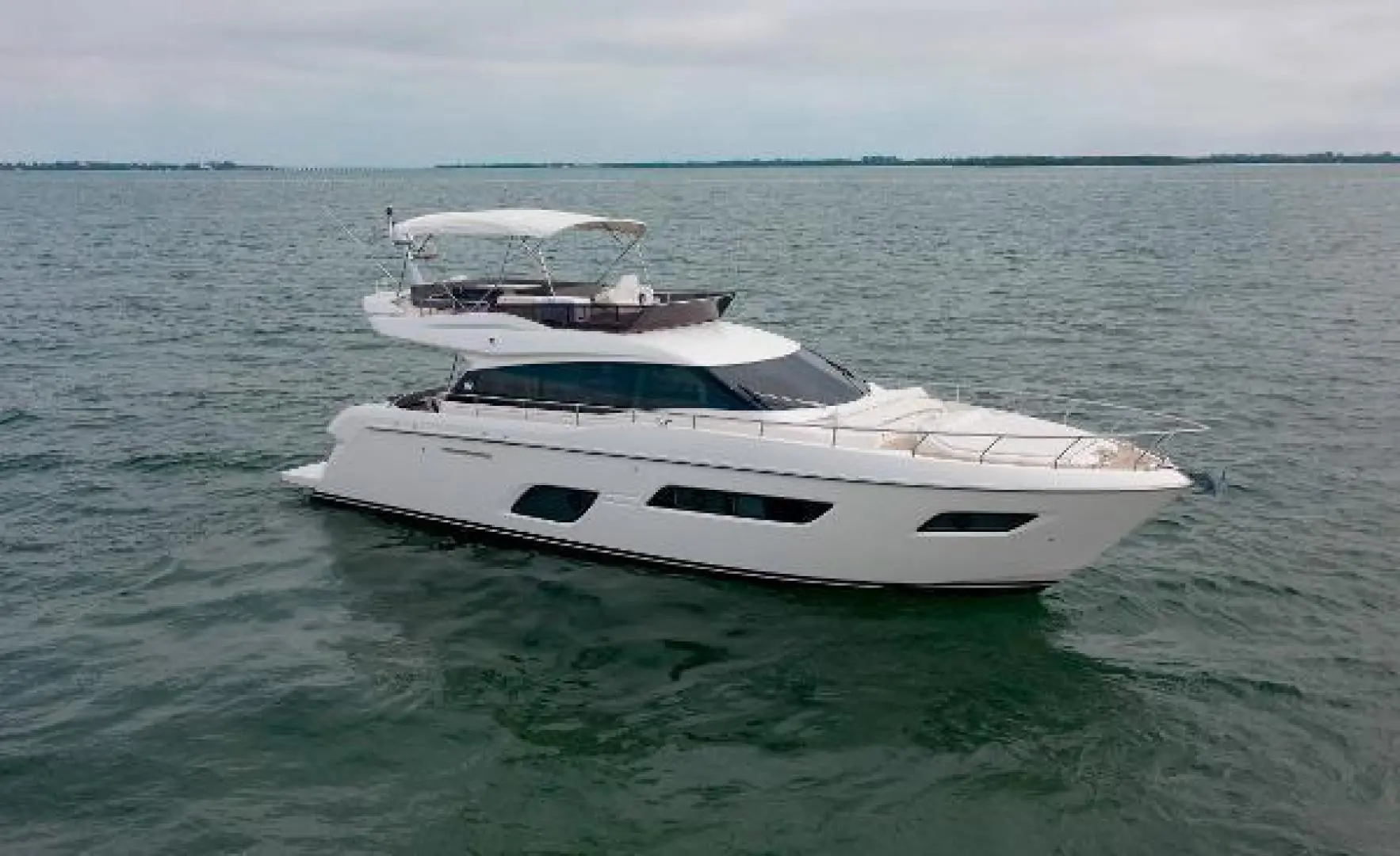 2022 Ferretti 550