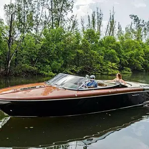 2010 Riva Aqua 33