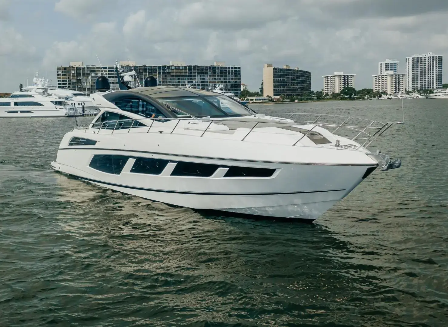 2018 Sunseeker predator 68