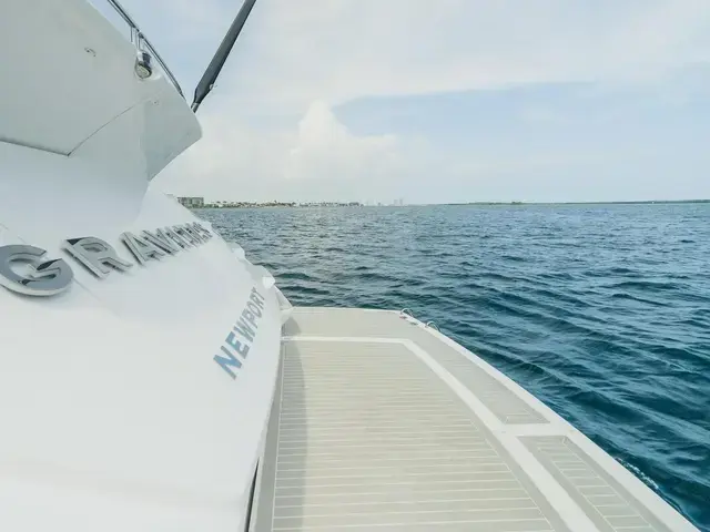 Sunseeker Predator 68