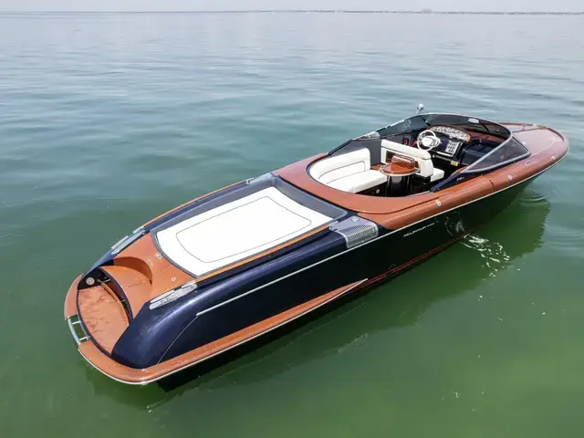 Riva 33 Aquariva