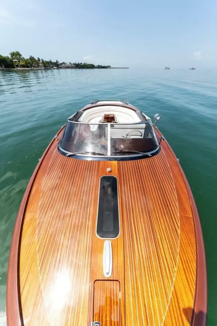 2020 Riva 33 aquariva