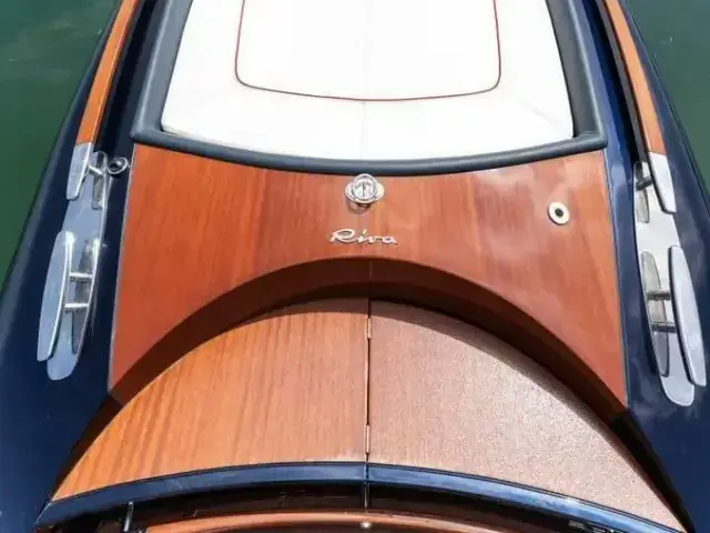 Riva 33 Aquariva