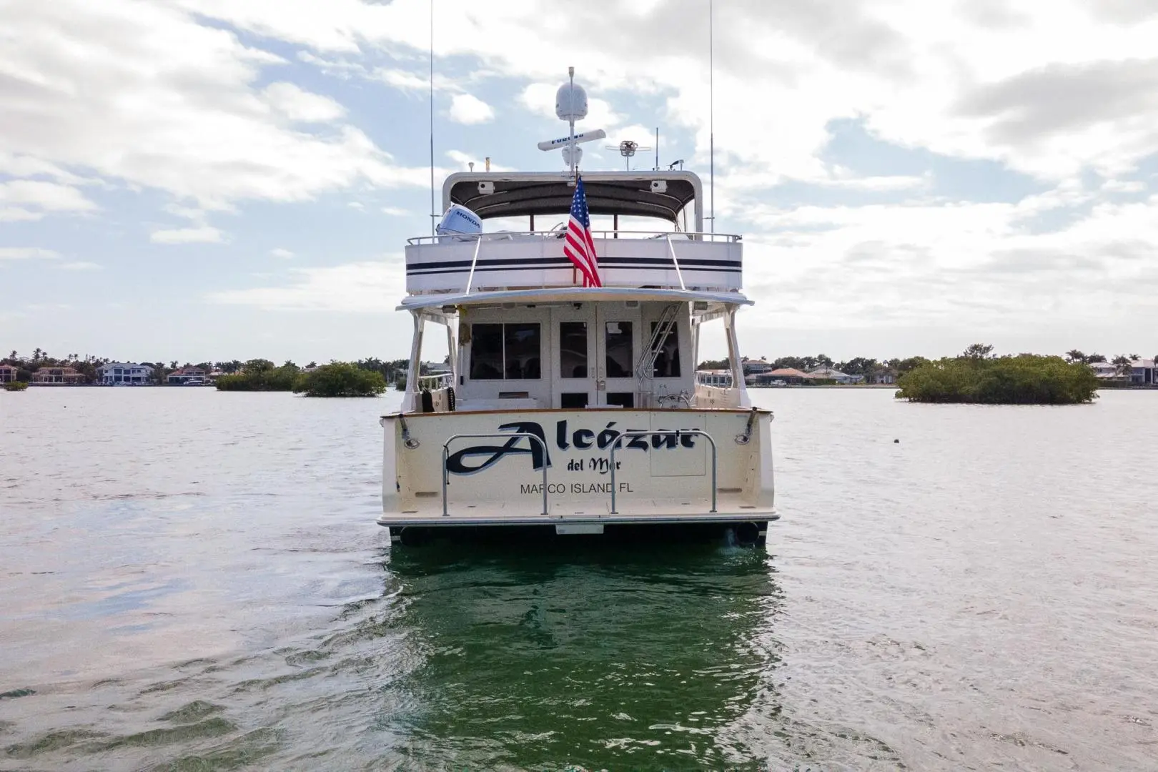 1998 Offshore 54 pilot house