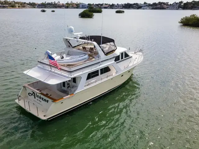 Offshore Yachts 54 Pilot House