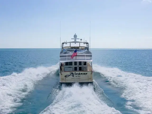 Offshore Yachts 54 Pilot House