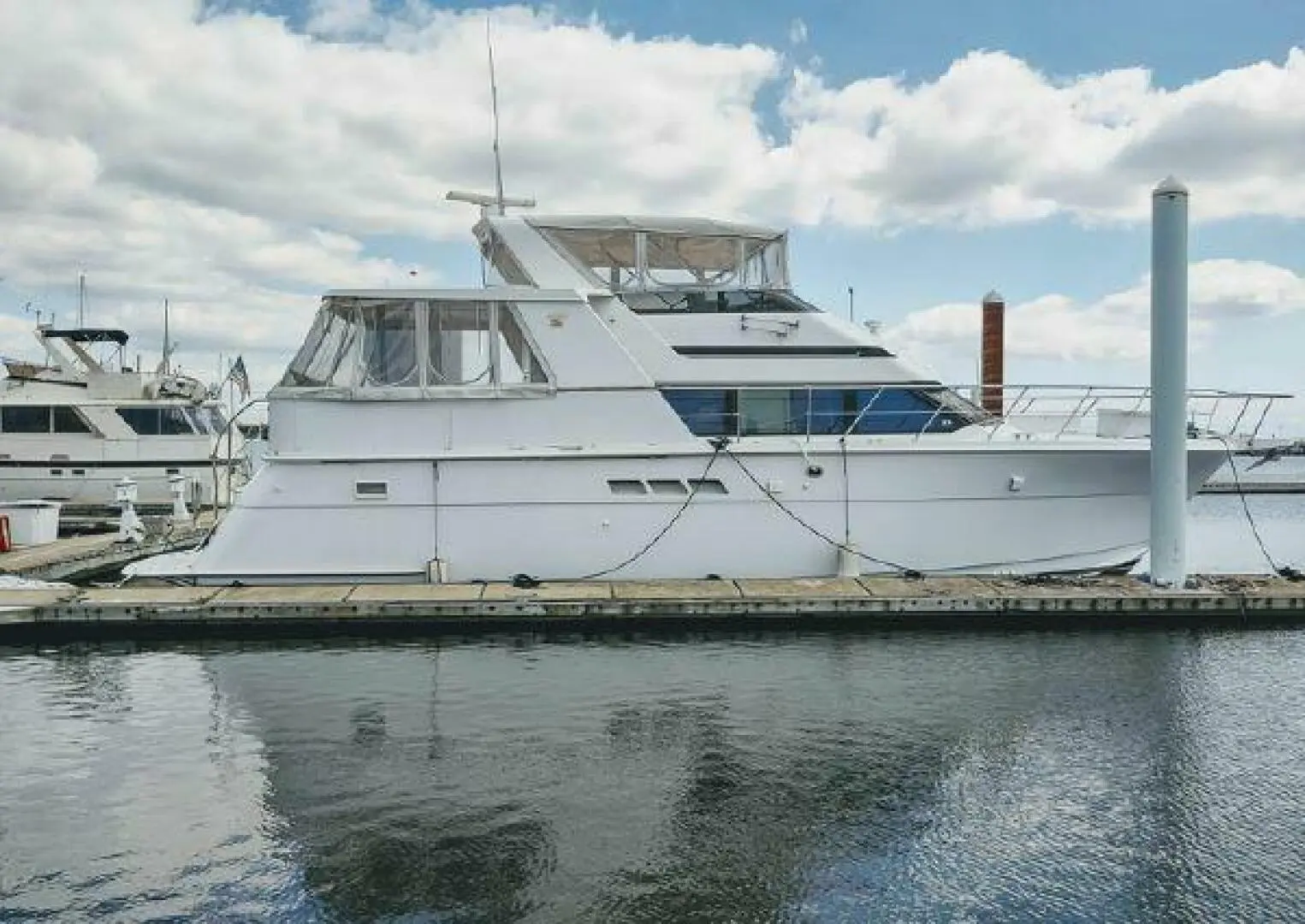 1996 Hatteras 50 sport deck