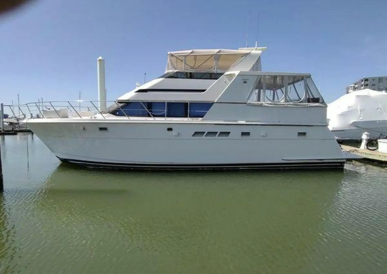 1996 Hatteras 50 sport deck