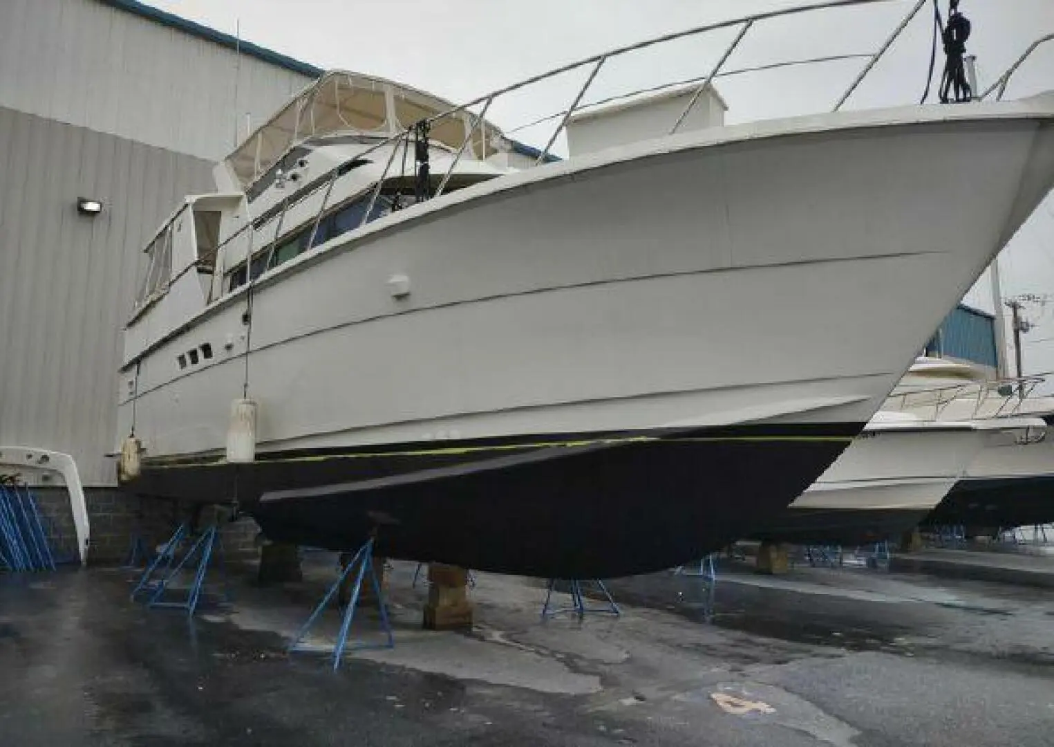 1996 Hatteras 50 sport deck