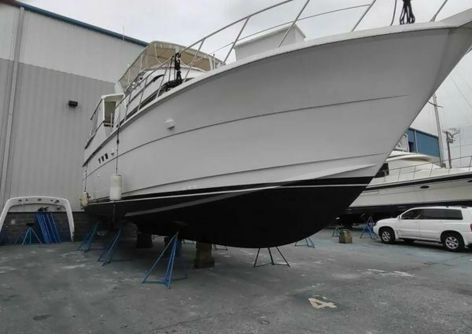 1996 Hatteras 50 sport deck