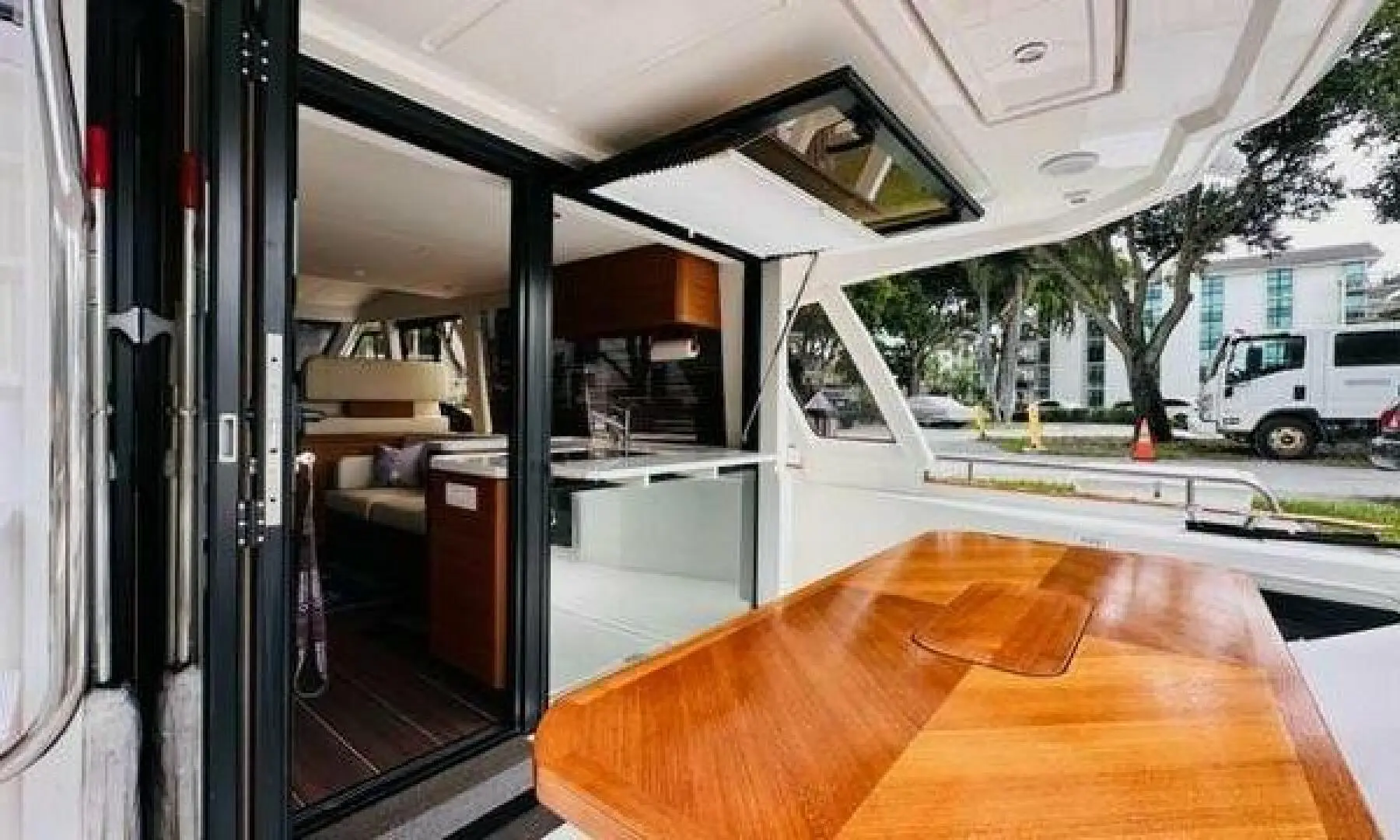 2022 Greenline 48 flybridge with hardtop