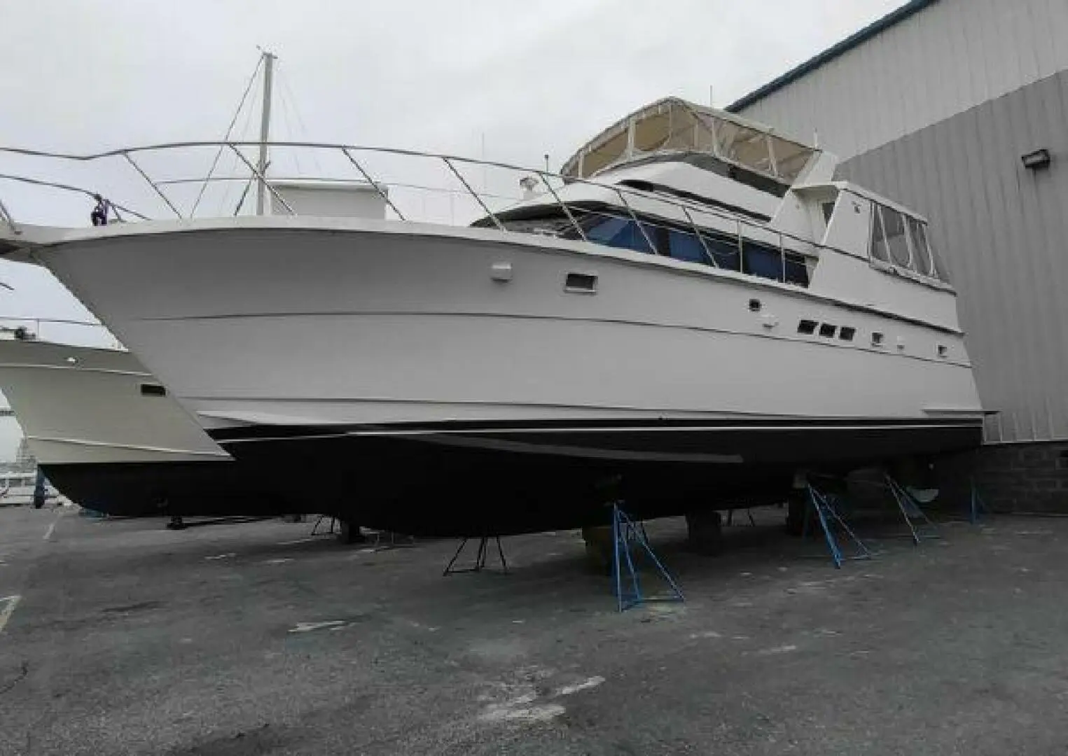 1996 Hatteras 50 sport deck