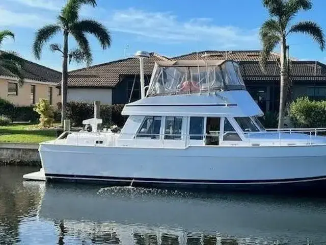 Mainship 430 Trawler