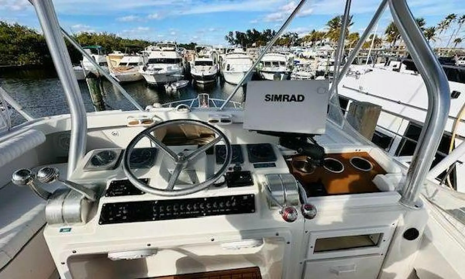 2001 Luhrs 40 convertible