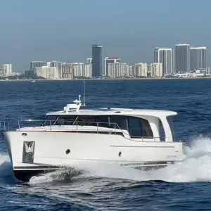 2023 Greenline 40 Hybrid