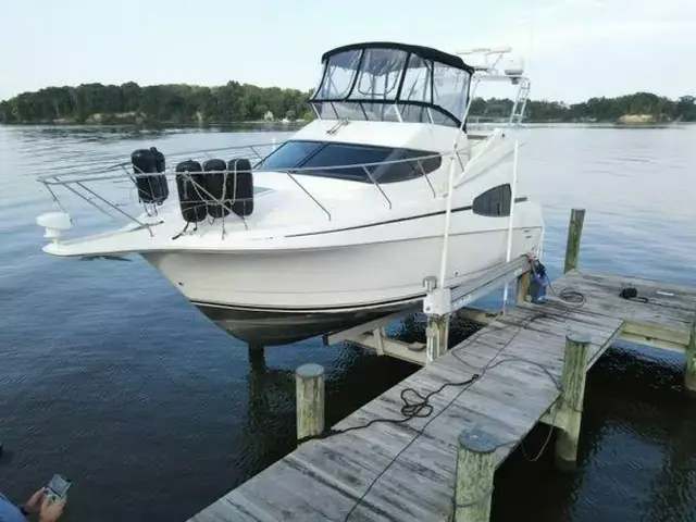 Silverton 330 Sport Bridge