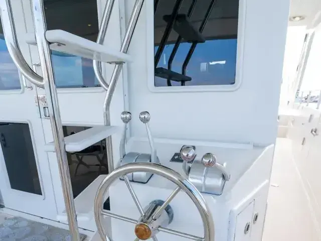 Offshore Yachts 54 Pilot House