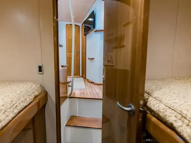 Viking 42 Open