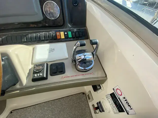 Sea Ray 425 Sundancer