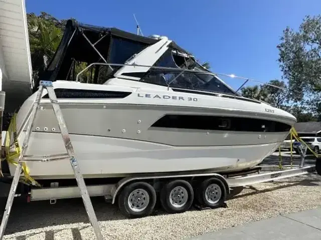 Jeanneau Leader 30