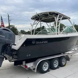 2017 Sailfish 275 DC