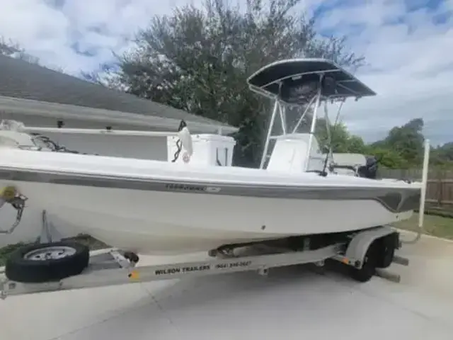 Sea Fox Boats 210 Center Console