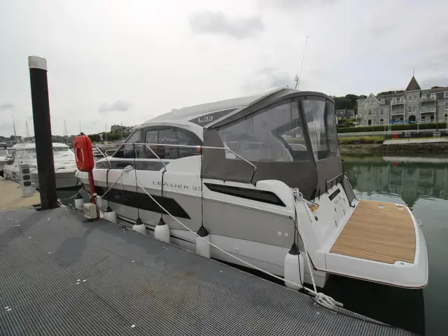 Jeanneau Leader 33