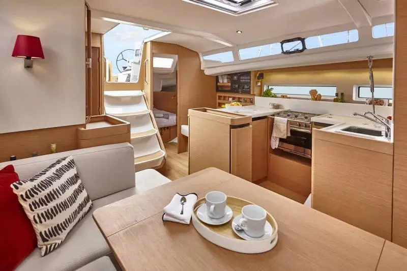 2024 Jeanneau sun odyssey 440