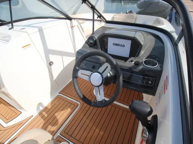 Bayliner Vr6