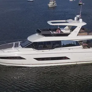 2018 Prestige 680