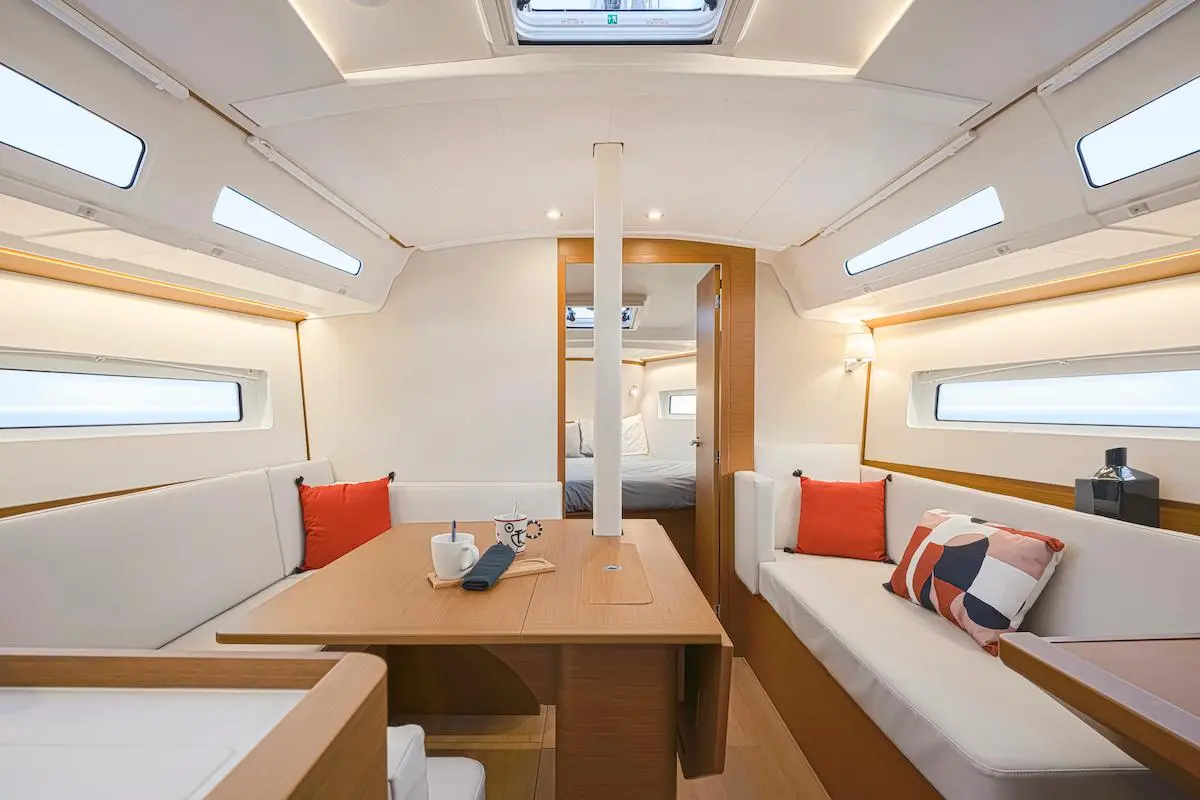 2023 Jeanneau sun odyssey 380