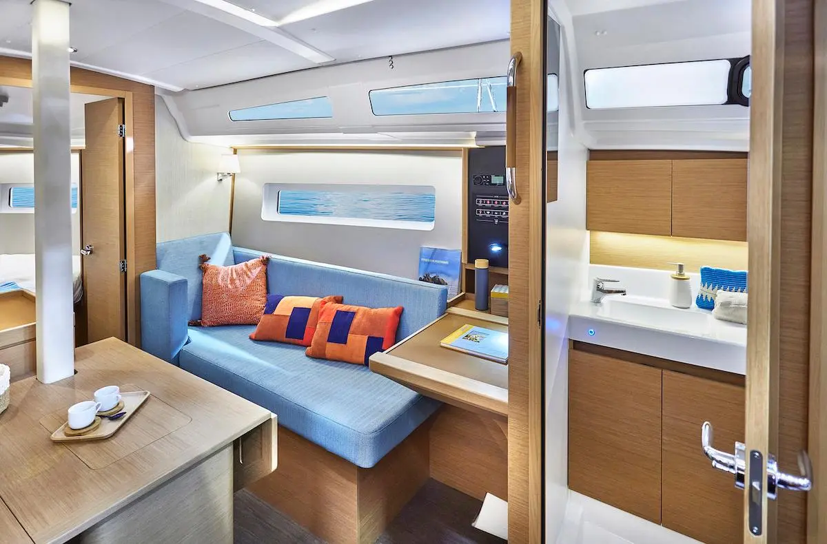 2023 Jeanneau sun odyssey 380