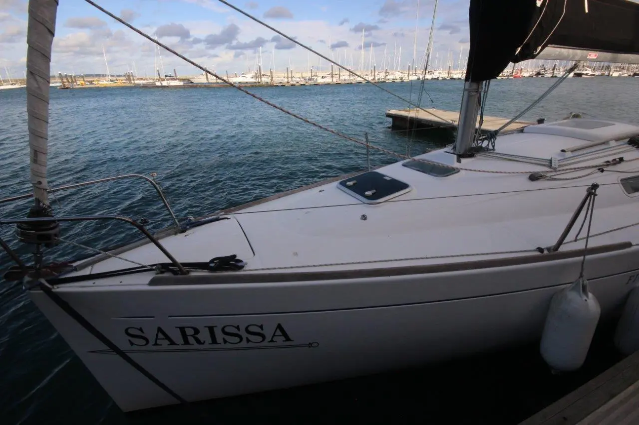 2000 Beneteau first 260 spirit