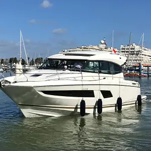 2015 Prestige 420s