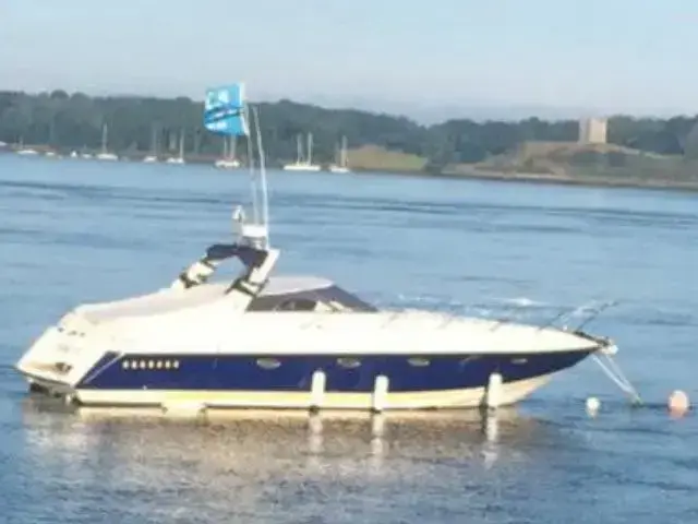 Sunseeker Martinique 38