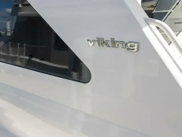 Viking 50 Convertible