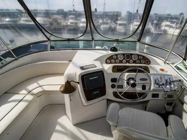 Bayliner 37