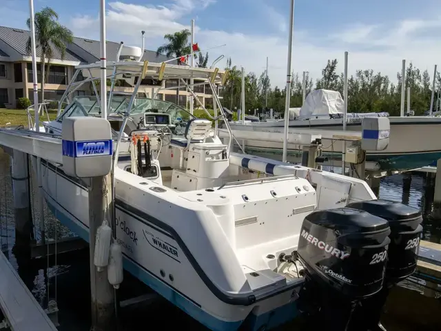 Boston Whaler 285 Conquest