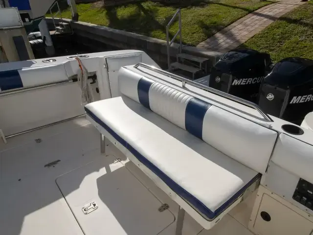 Boston Whaler 285 Conquest