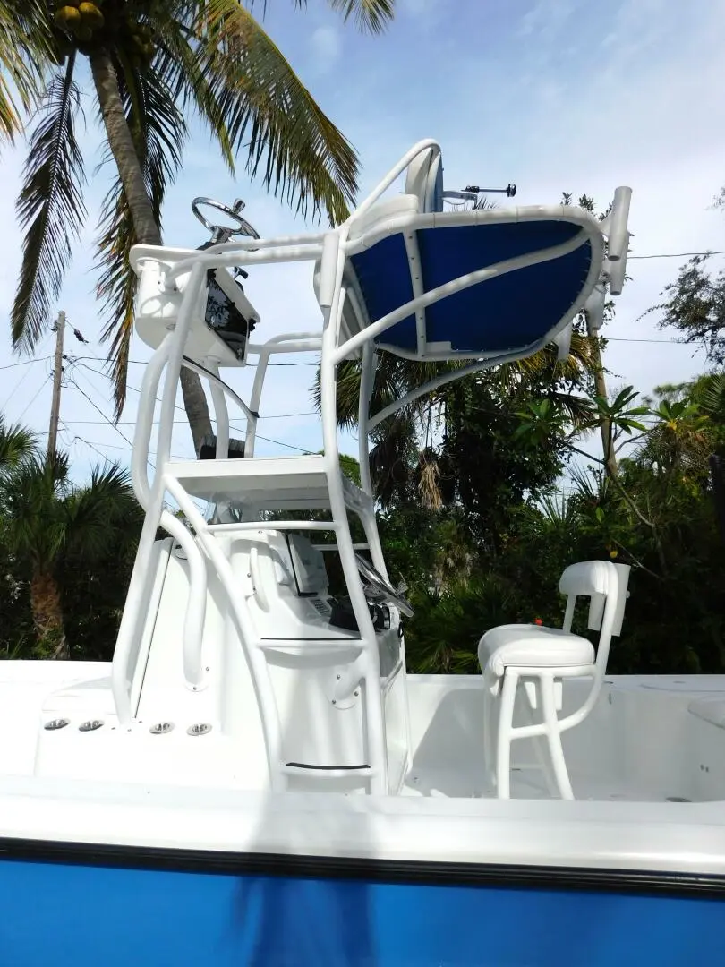 2011 Yellowfin 26