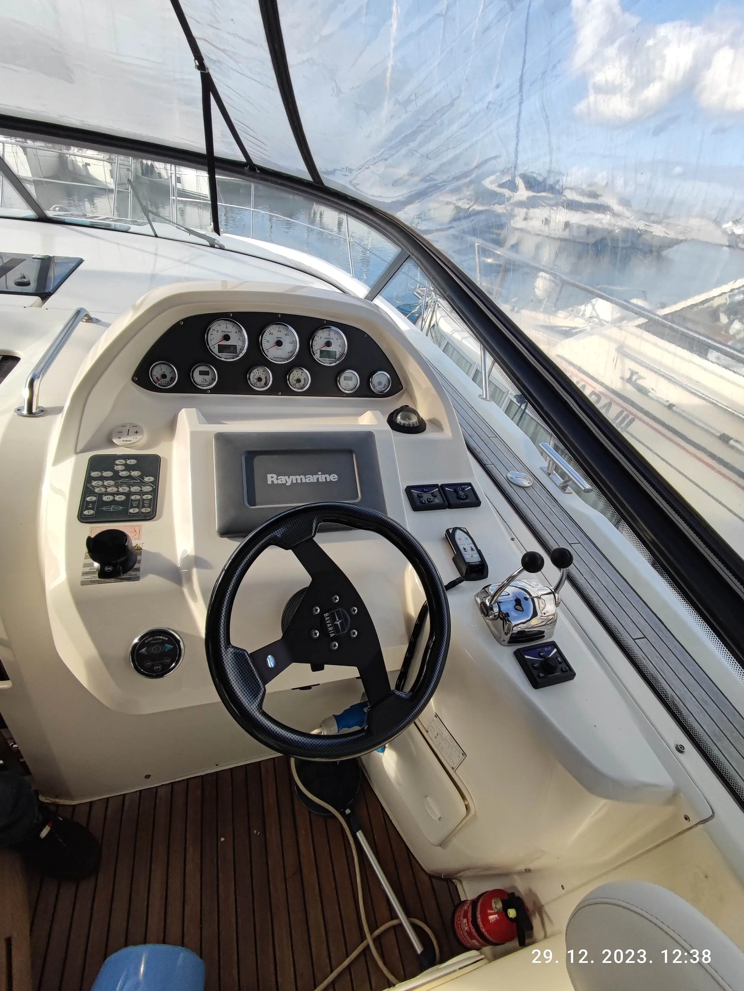 2011 Bavaria 38 sport