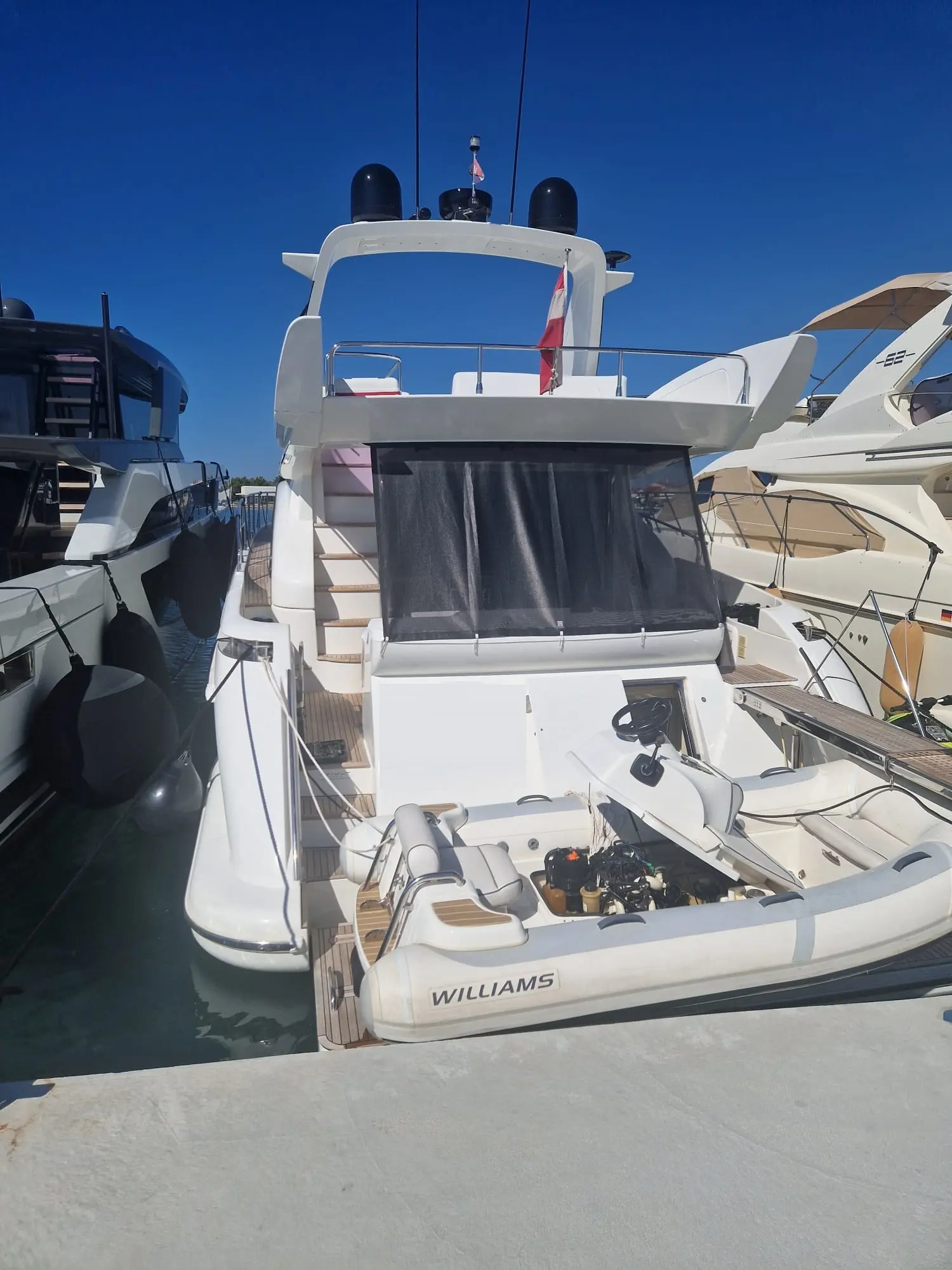 2013 Azimut 60