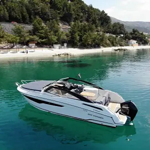 2022 Parker Boats 850 Voyager