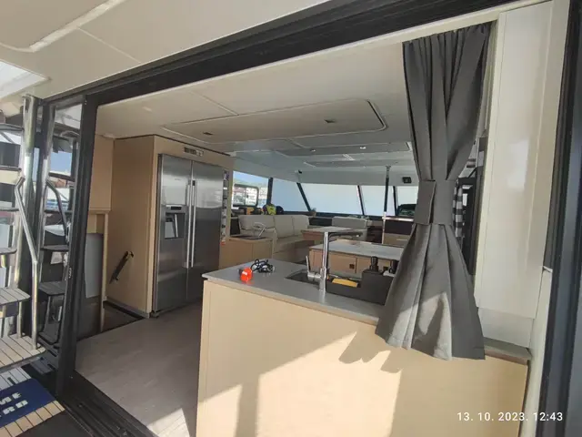 Fountaine Pajot My 44