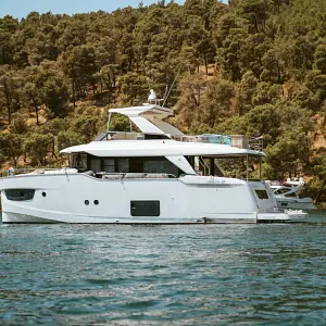 2017 Absolute NAVETTA 58