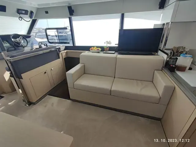 Fountaine Pajot My 44