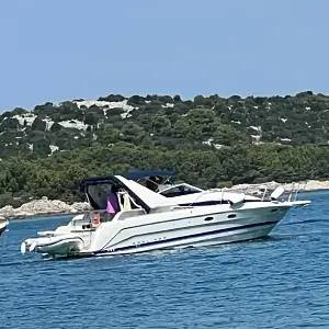 1994 Bayliner 3055