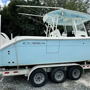 2021 Cobia Boats 301 Center Console