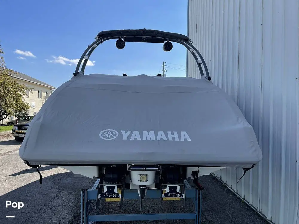 2018 Yamaha ar240